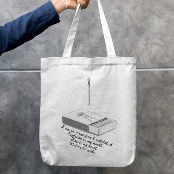 matchstick-tote-bag-zipper